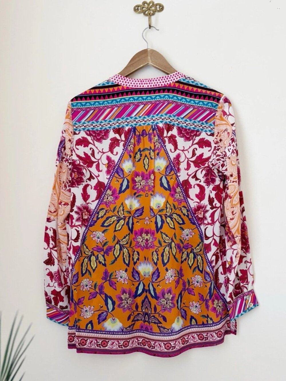 Hale Bob Vibrant Floral Paisley Button Front Silk Blouse XS Boho Maximalist - Picture 5 of 7